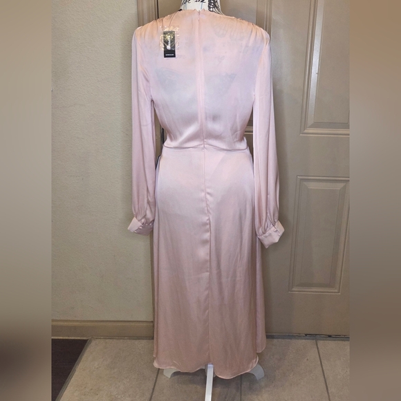 NWT Express Satin Twist Front Midi Dress - Blush - Size S - Picture 2 of 3